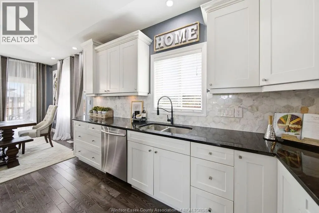 1302 DEER RUN TRAIL