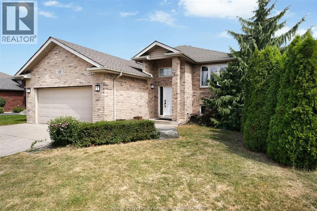 1397 Crosswinds DRIVE