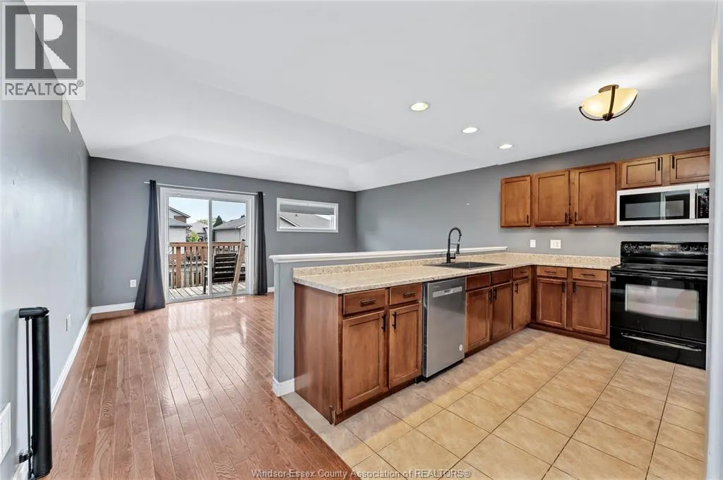 1397 Crosswinds DRIVE