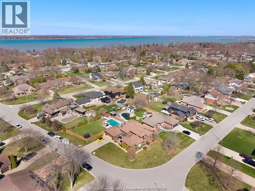 172 POINTE WEST DRIVE