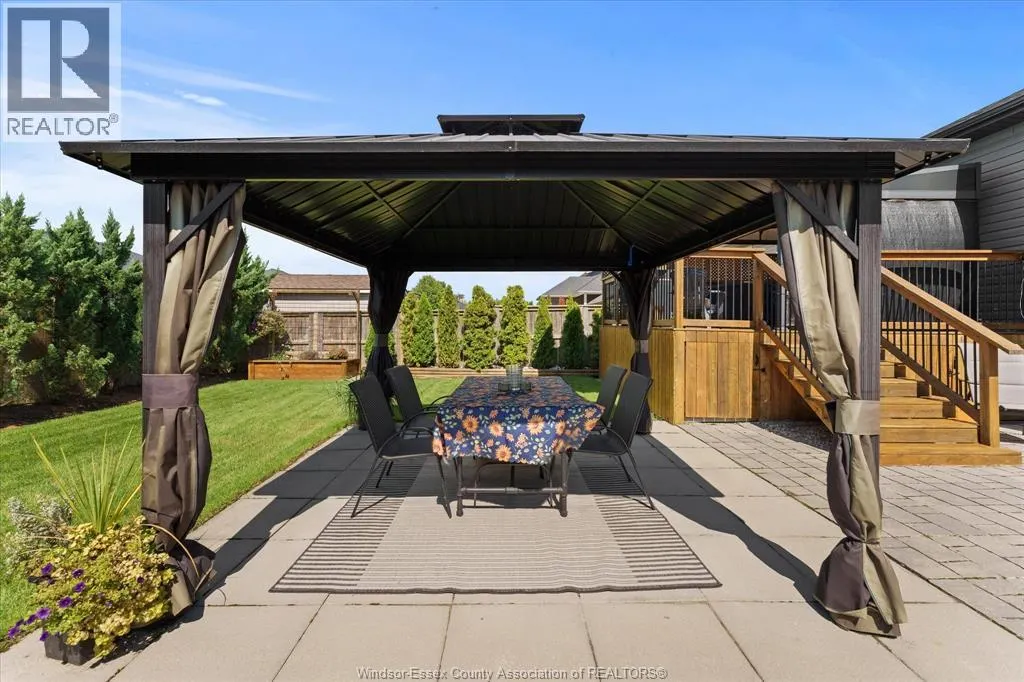 120 GOLFVIEW DRIVE