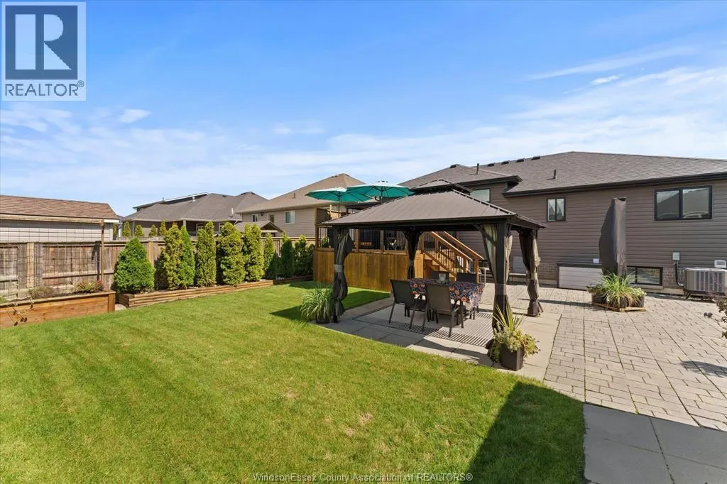 120 GOLFVIEW DRIVE