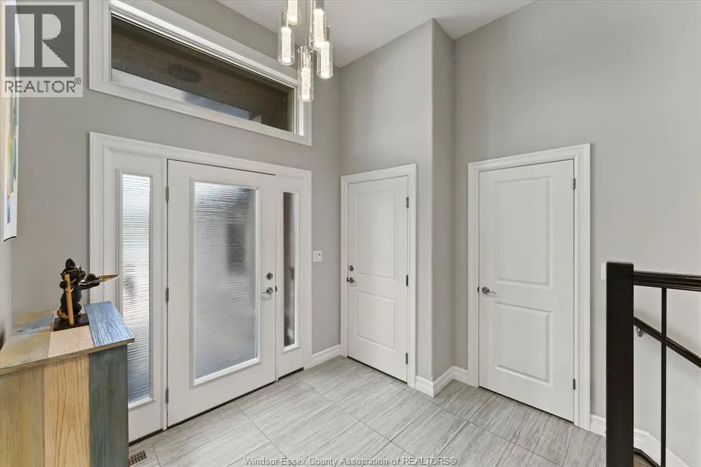 120 GOLFVIEW DRIVE