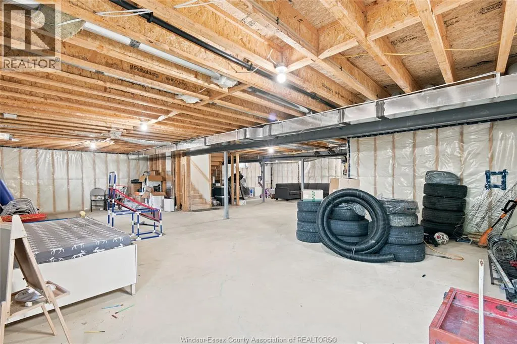 1436 MULLINS DRIVE