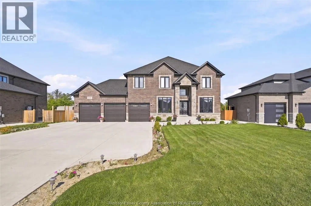 1436 MULLINS DRIVE