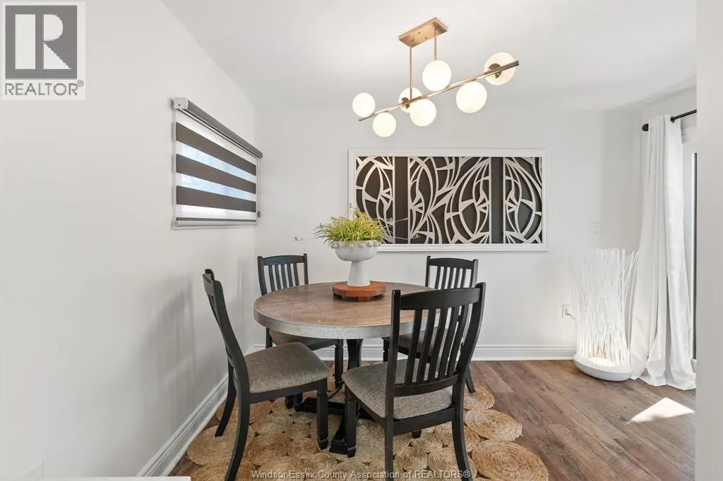 2328 FOREST