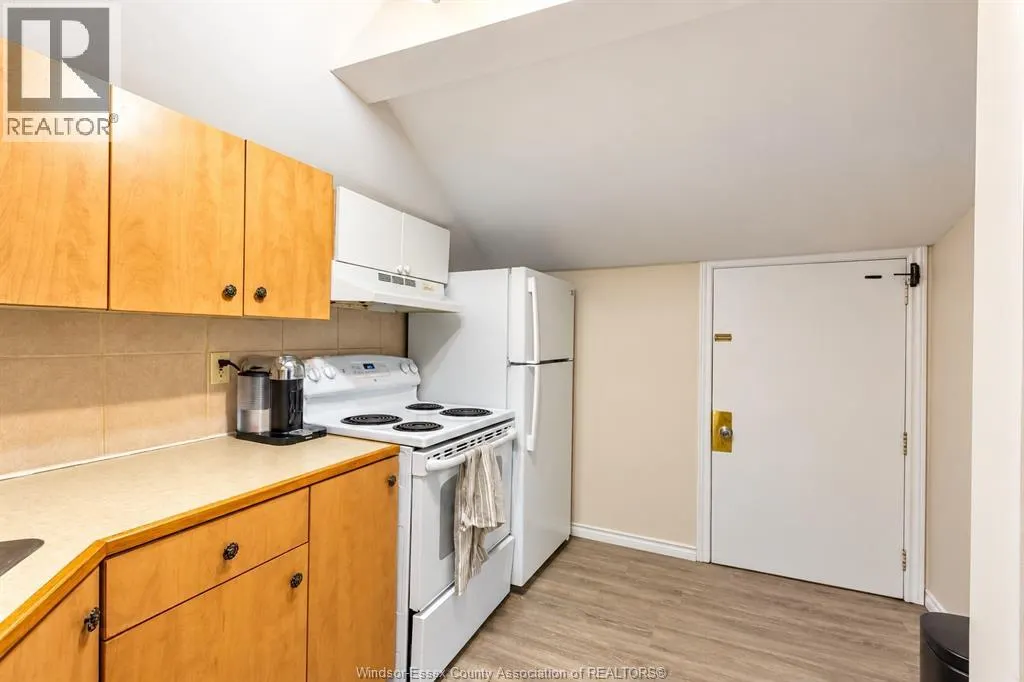 2176 MCDOUGALL