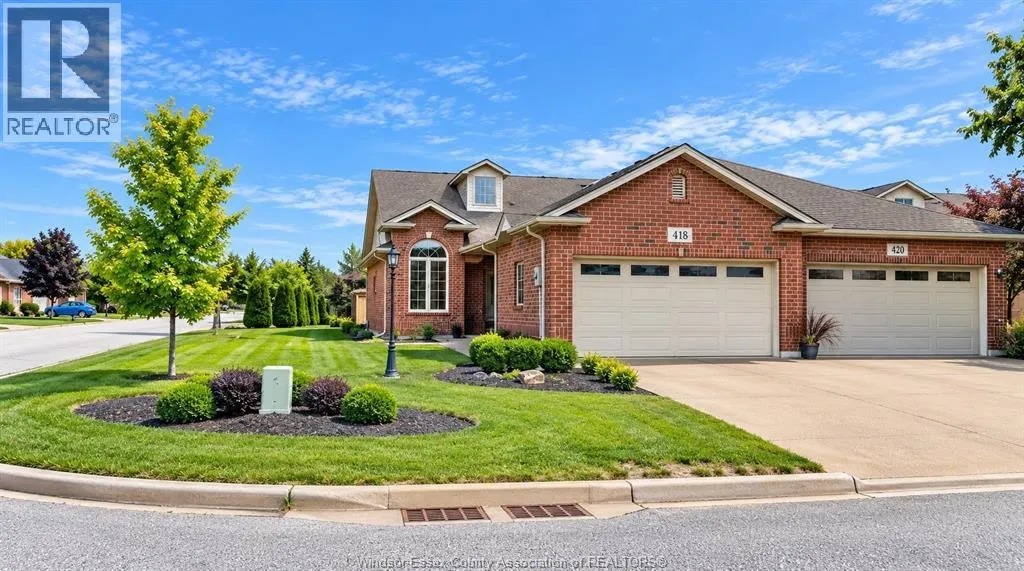 418 COOPER CRESCENT