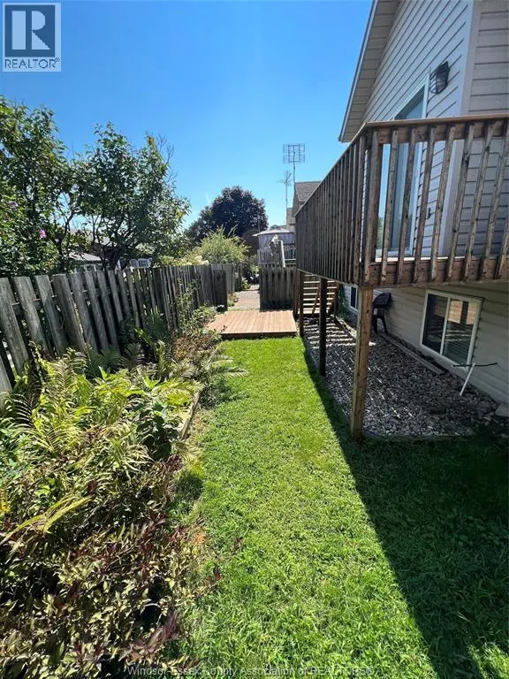 9 Erie Glen CRESCENT