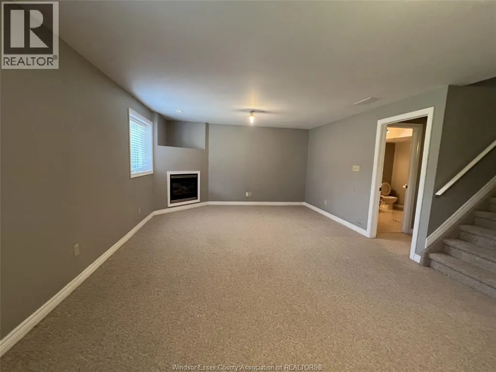 9 Erie Glen CRESCENT