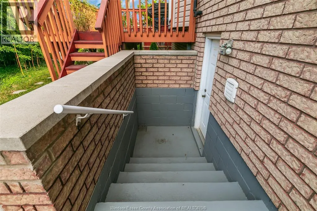 445 JOHN HARVEY CRESCENT