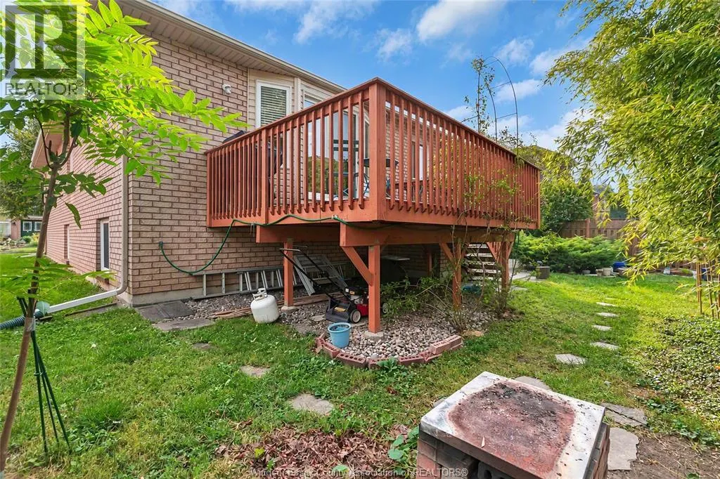 445 JOHN HARVEY CRESCENT