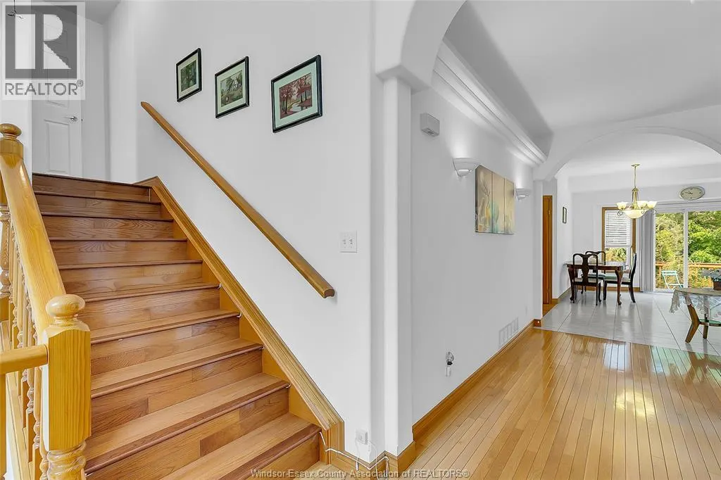 445 JOHN HARVEY CRESCENT