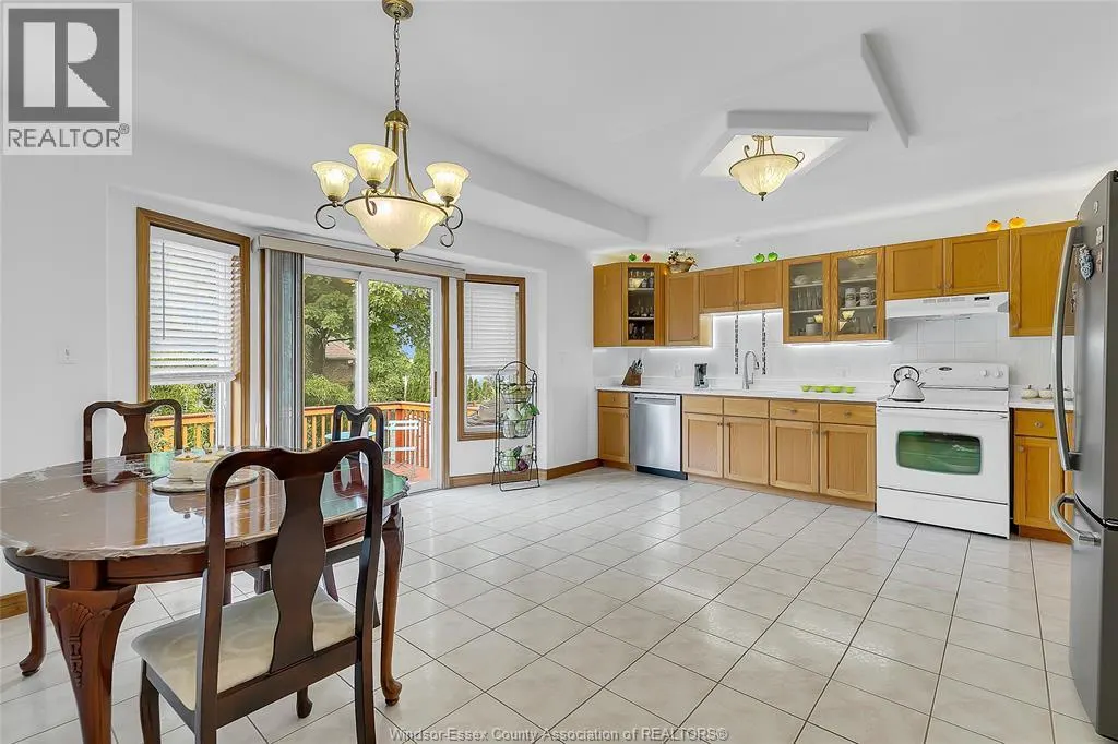 445 JOHN HARVEY CRESCENT