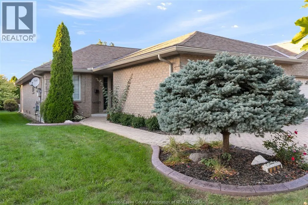 1487 IMPERIAL CRESCENT