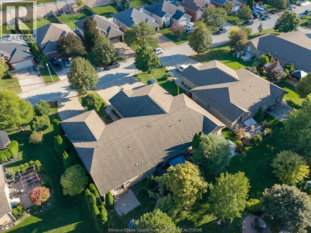 1487 IMPERIAL CRESCENT