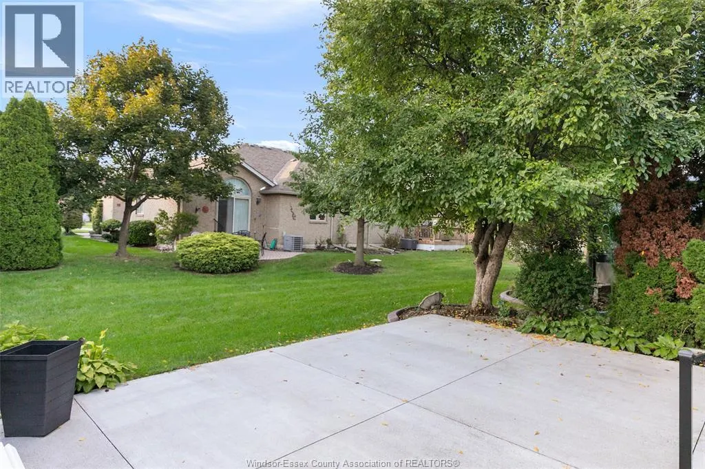 1487 IMPERIAL CRESCENT