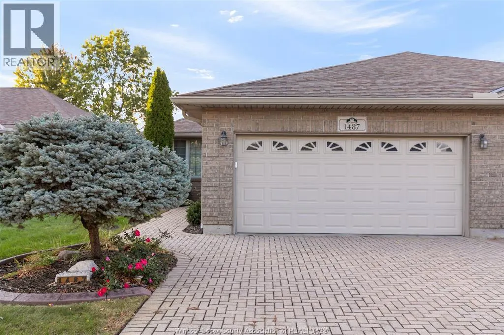 1487 IMPERIAL CRESCENT