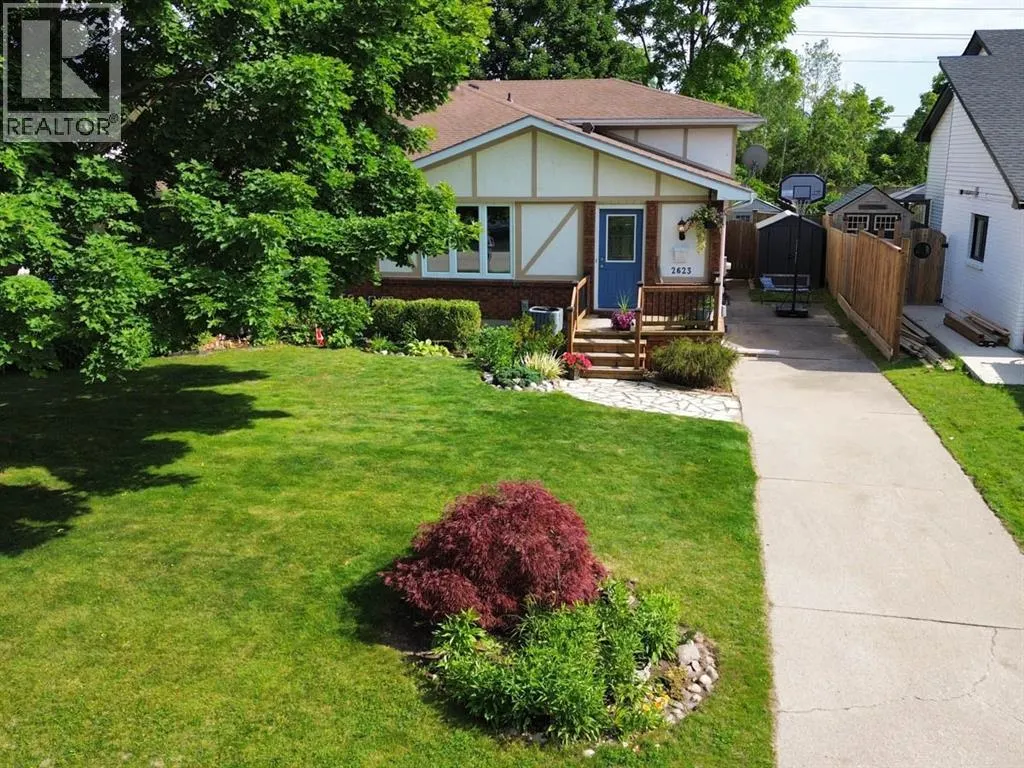 2623 KAYMAR CRESCENT