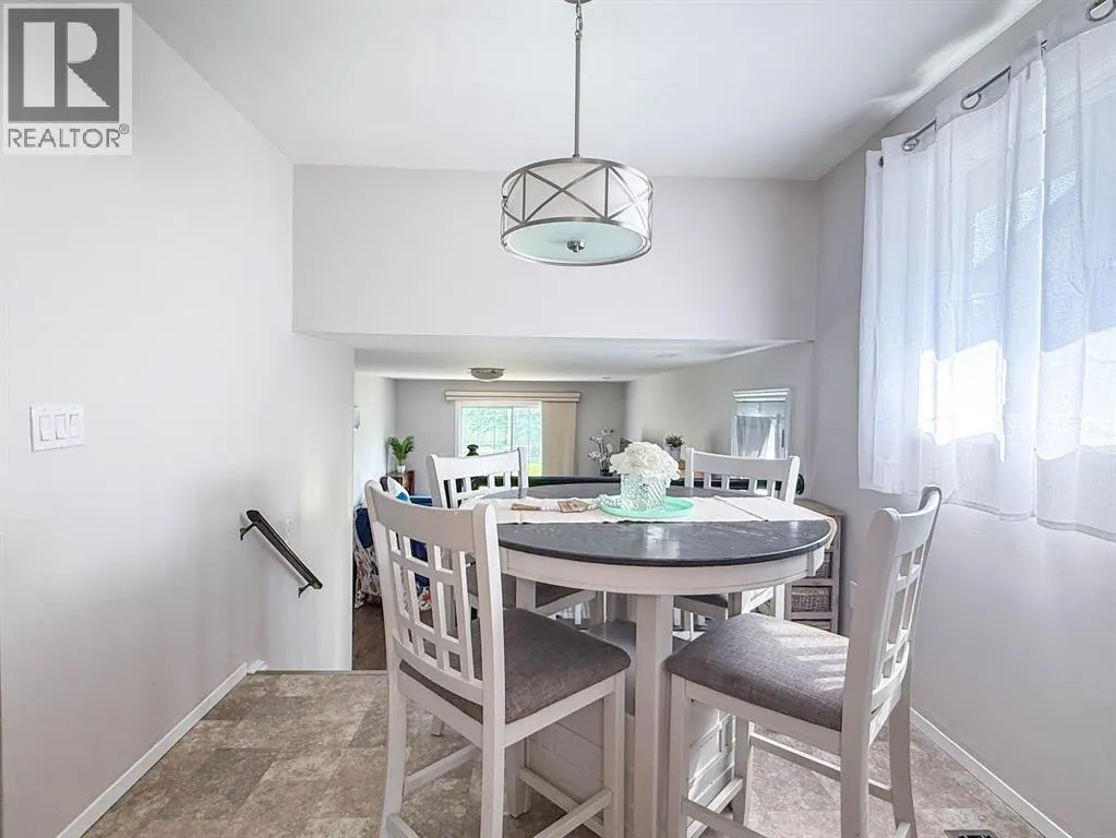 2623 KAYMAR CRESCENT