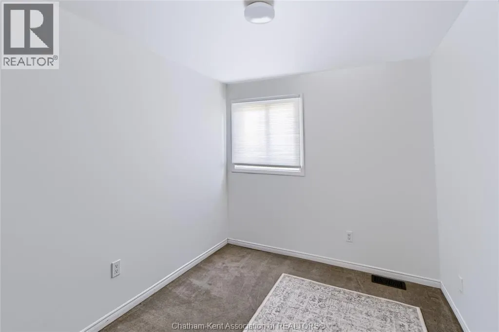 106 Wedgewood AVENUE