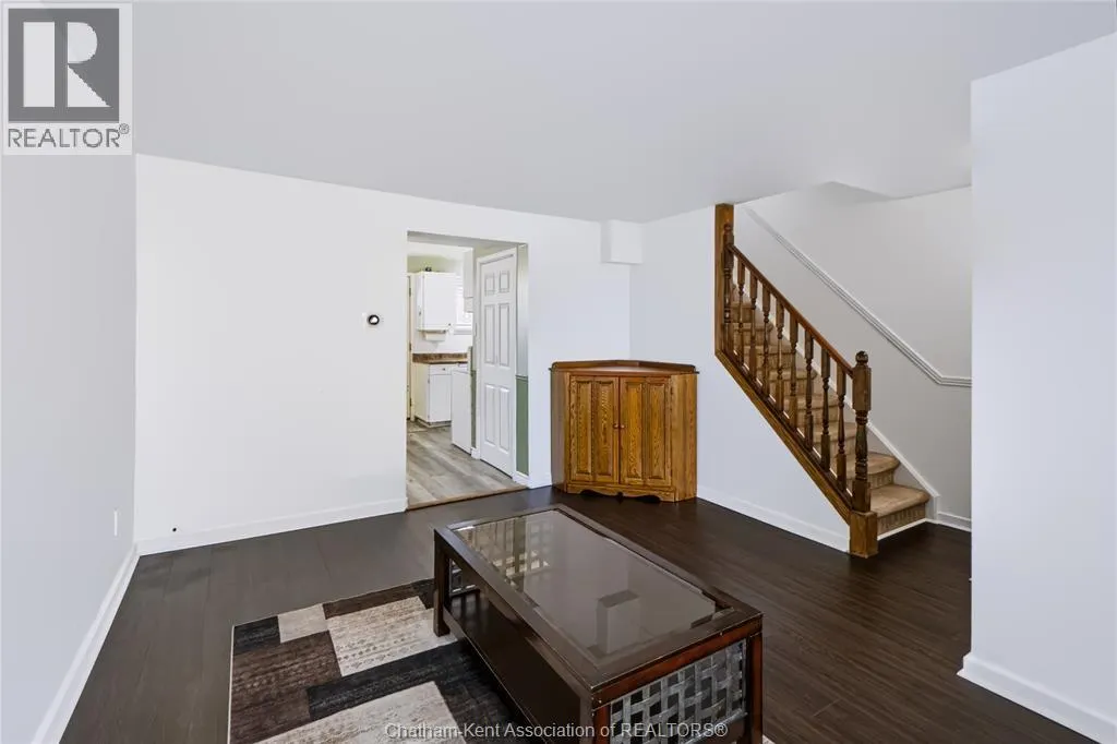 106 Wedgewood AVENUE