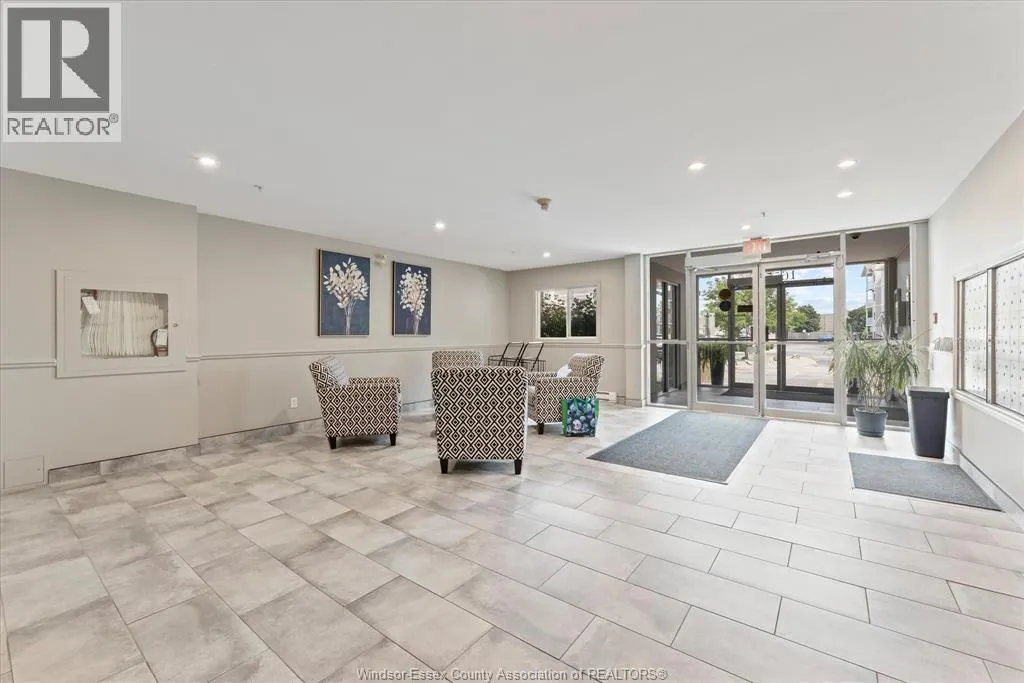 1655 GRAND MARAIS ROAD West Unit# 314