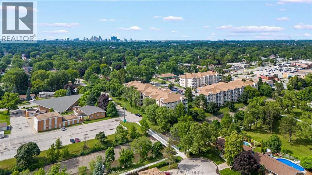 1655 GRAND MARAIS ROAD West Unit# 314