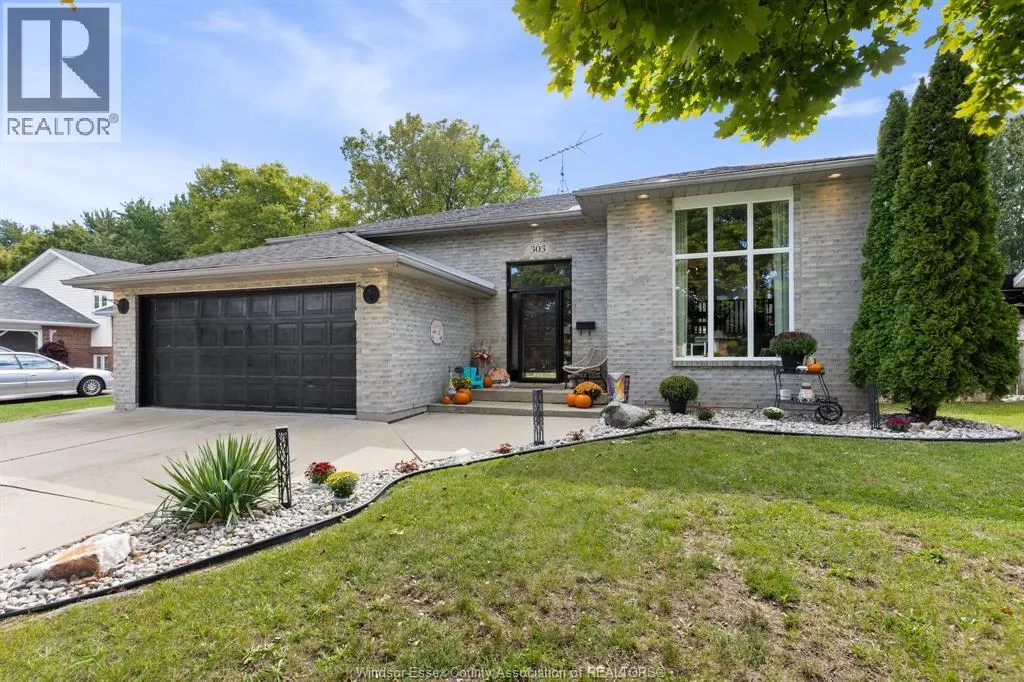 303 STONE RIDGE AVENUE