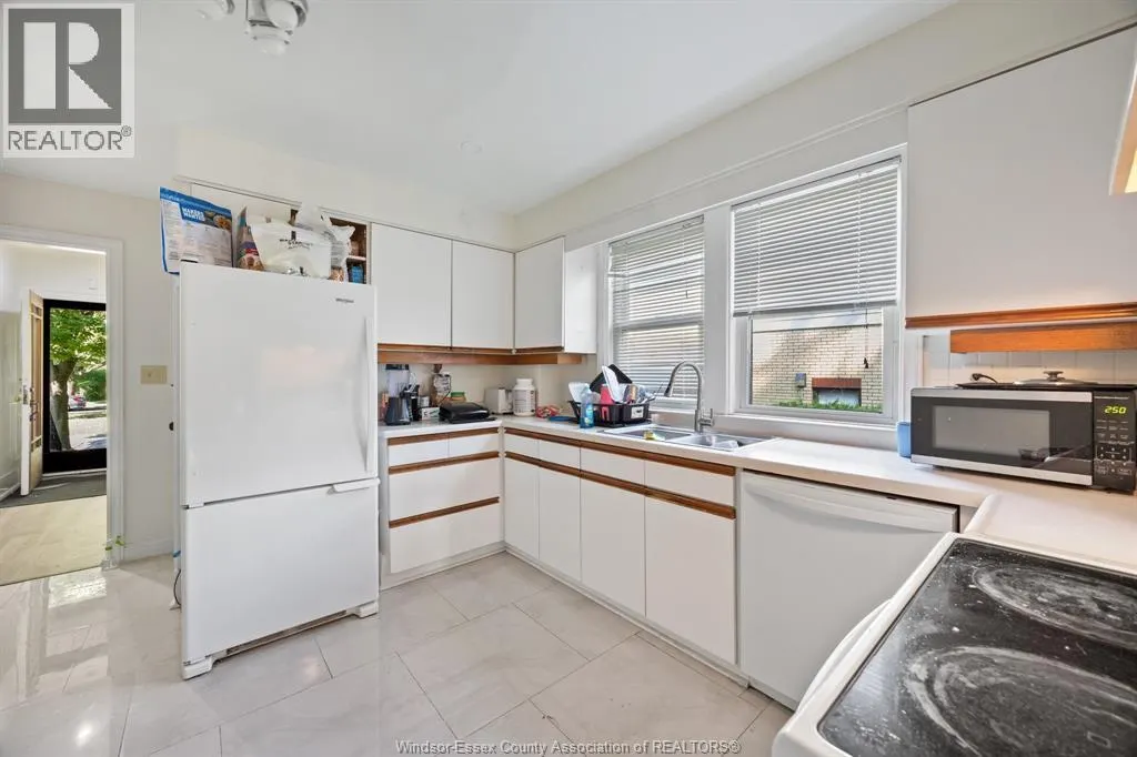 456 Askin AVENUE Unit# 1 - Main