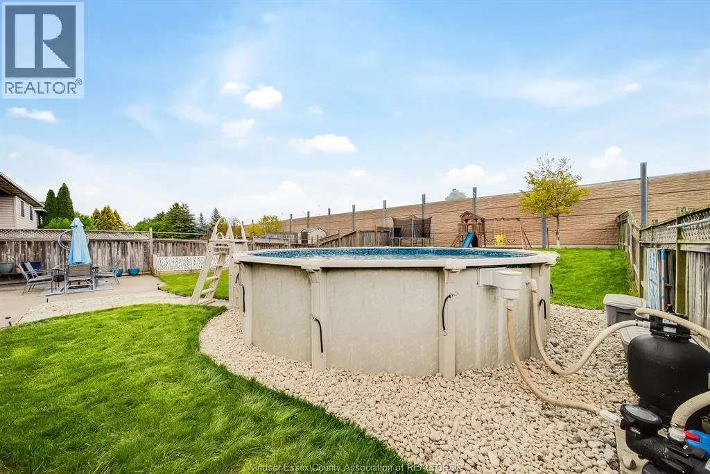 1488 IMPERIAL CRESCENT