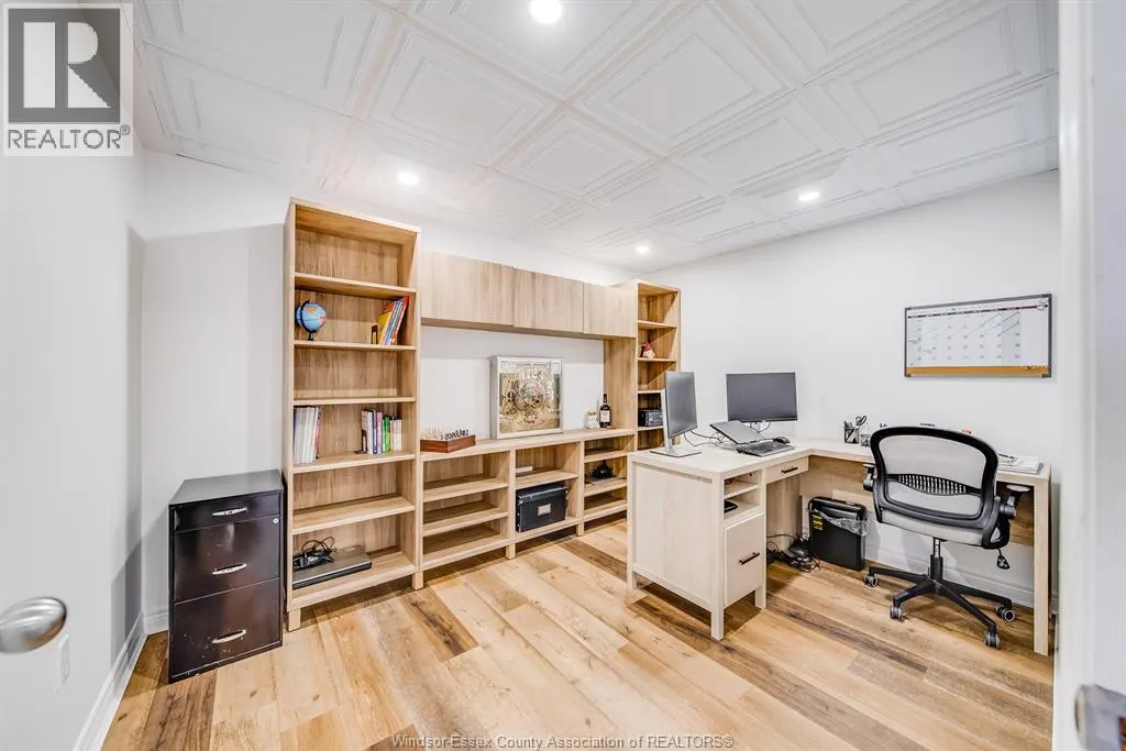 1488 IMPERIAL CRESCENT