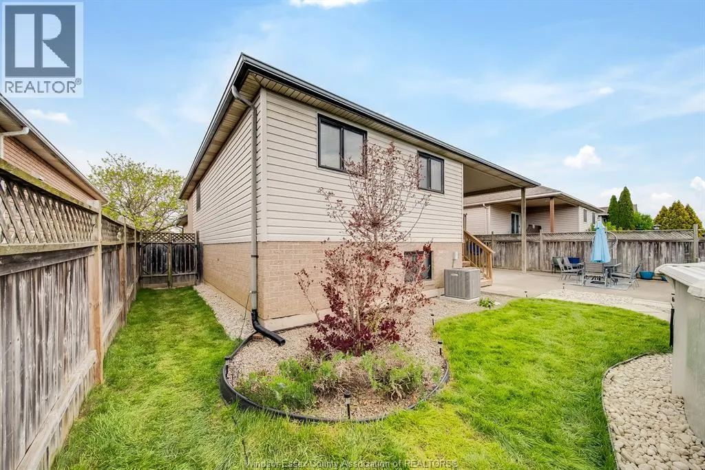 1488 IMPERIAL CRESCENT