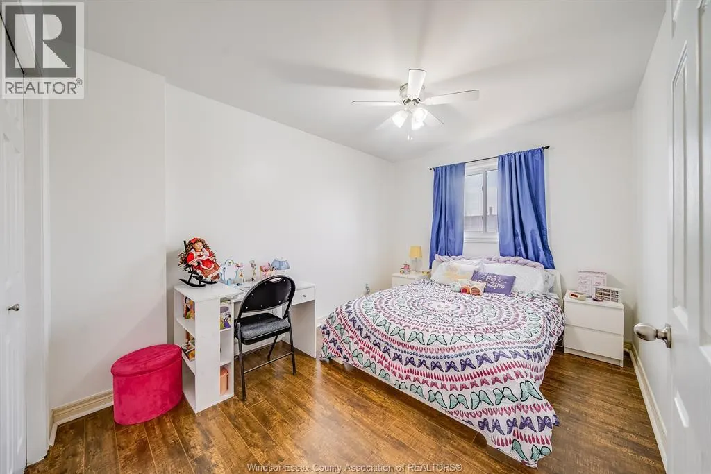 1488 IMPERIAL CRESCENT