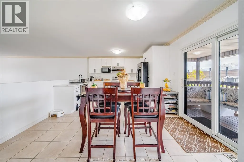 1488 IMPERIAL CRESCENT