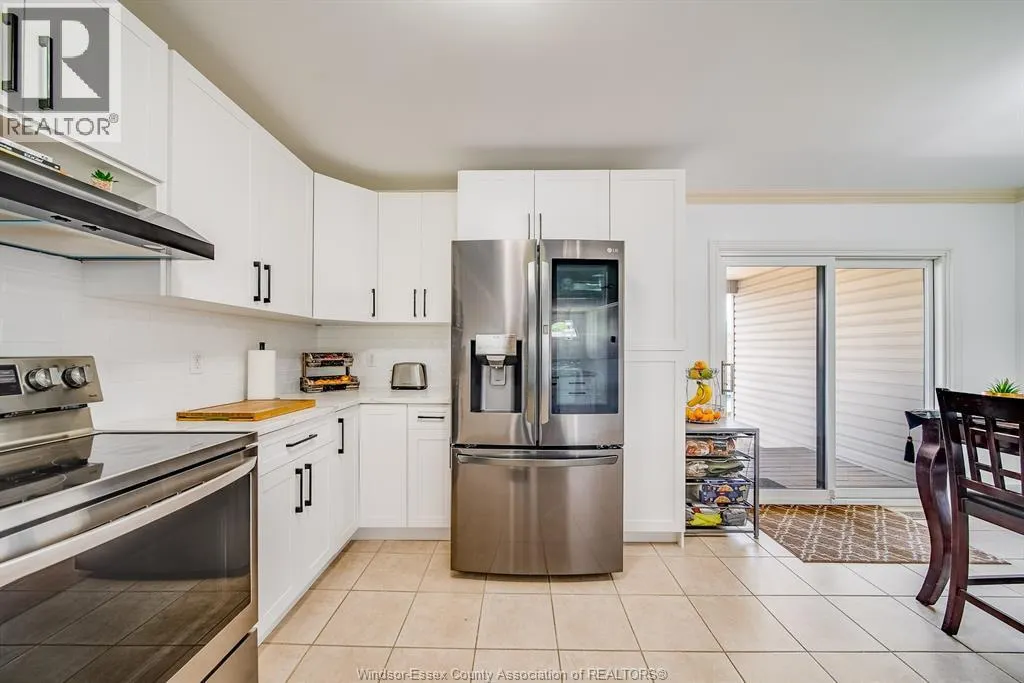 1488 IMPERIAL CRESCENT