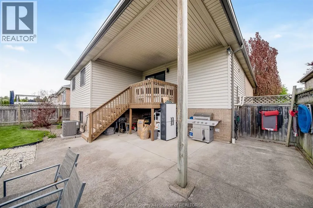 1488 IMPERIAL CRESCENT