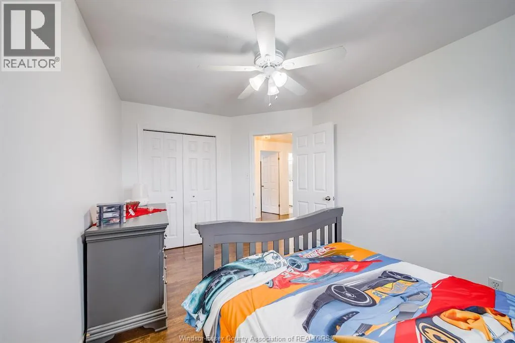 1488 IMPERIAL CRESCENT