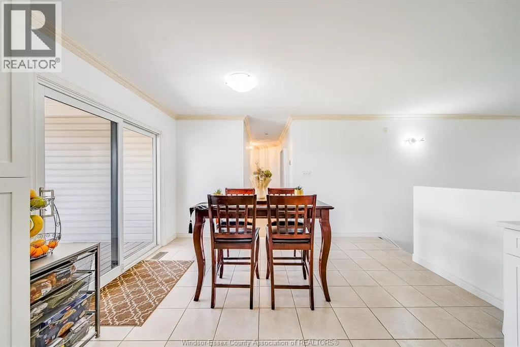 1488 IMPERIAL CRESCENT