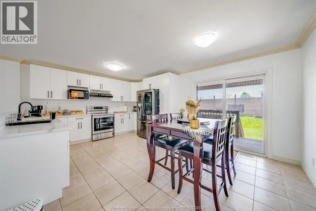 1488 IMPERIAL CRESCENT