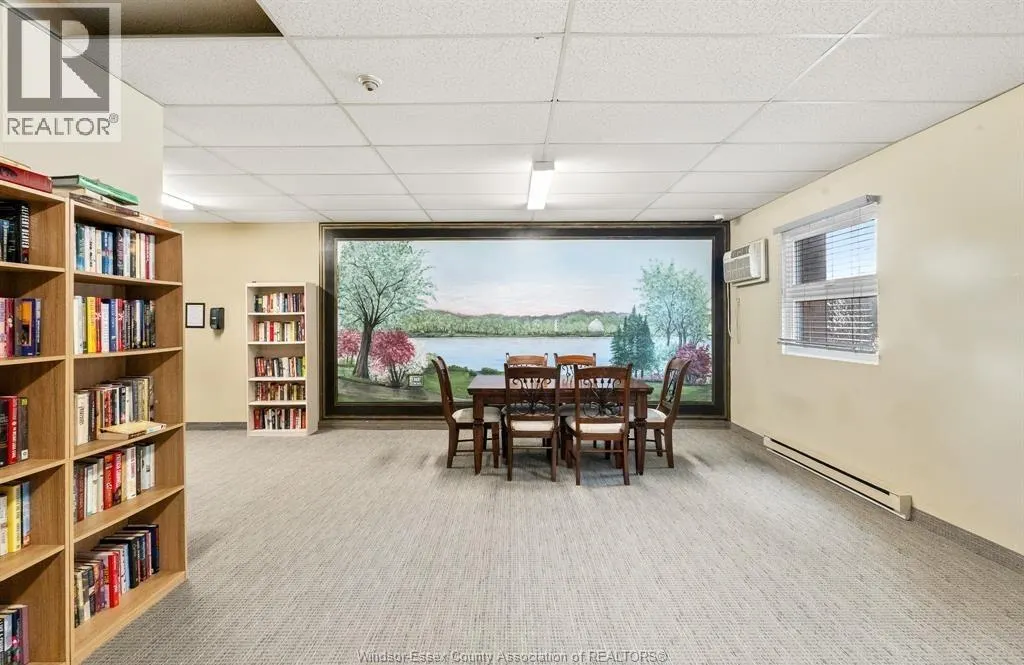 3917 RIVERSIDE East Unit# 9-3917