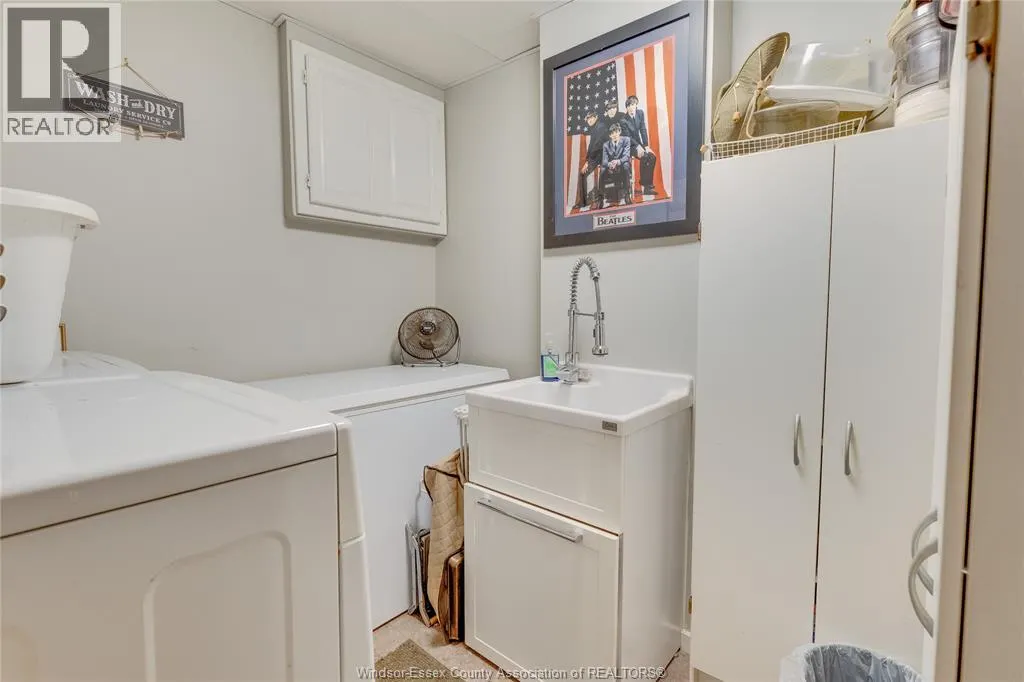 3917 RIVERSIDE East Unit# 9-3917