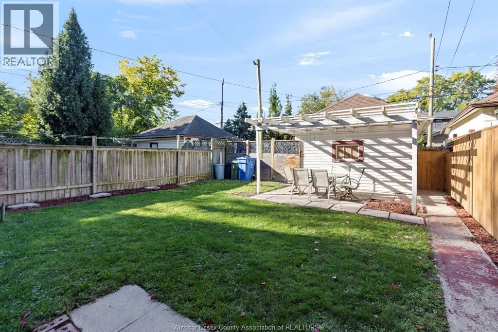 493 MOY AVENUE