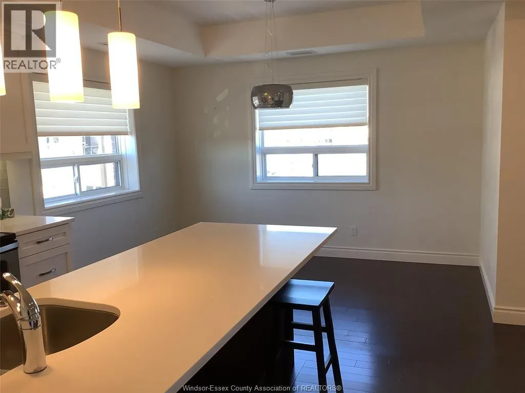 8475 WYANDOTTE STREET East Unit# 211