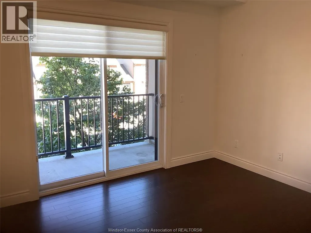 8475 WYANDOTTE STREET East Unit# 211