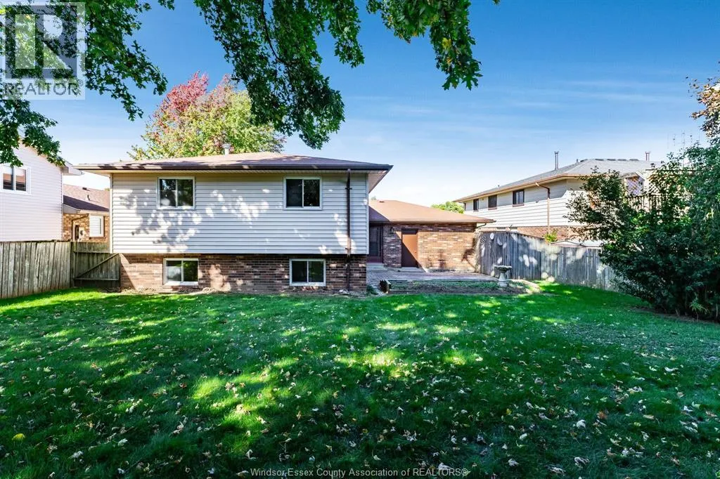 55 Windwood DRIVE