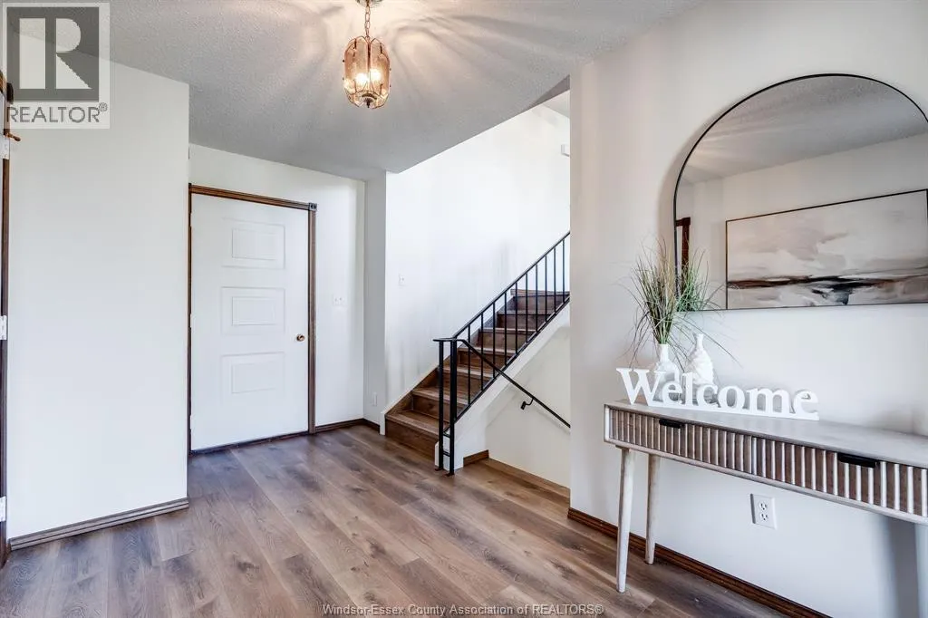 55 Windwood DRIVE