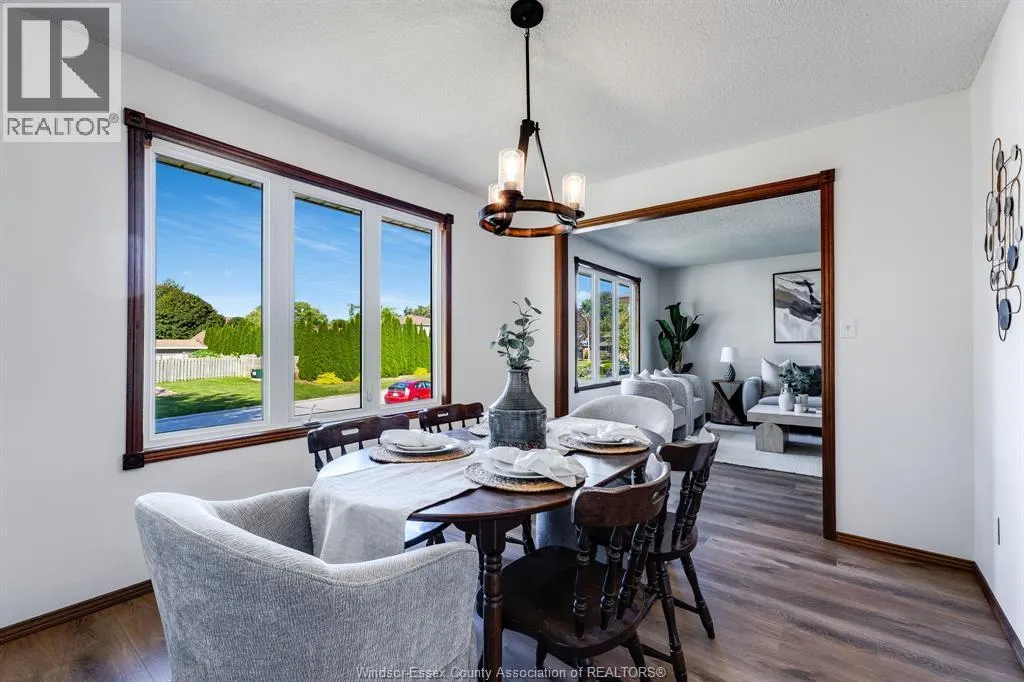 55 Windwood DRIVE