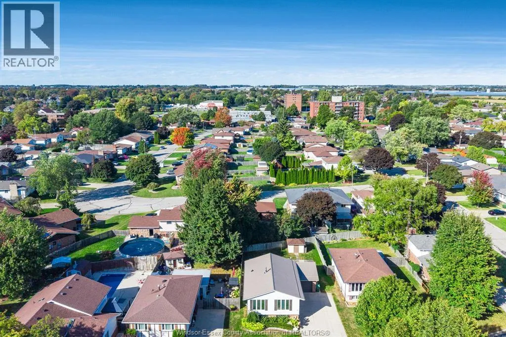 55 Windwood DRIVE