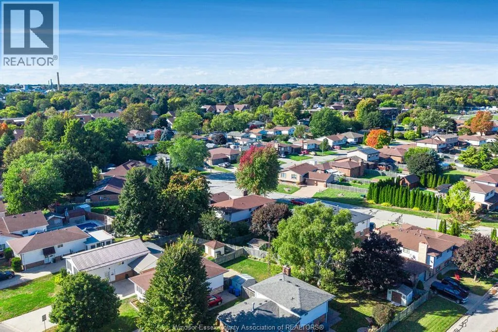 55 Windwood DRIVE